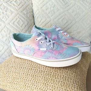 ✨ VANS Watercolor Tie Dye Shoes, Women's 9 ✨